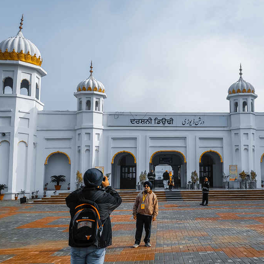 ad one way taxi service